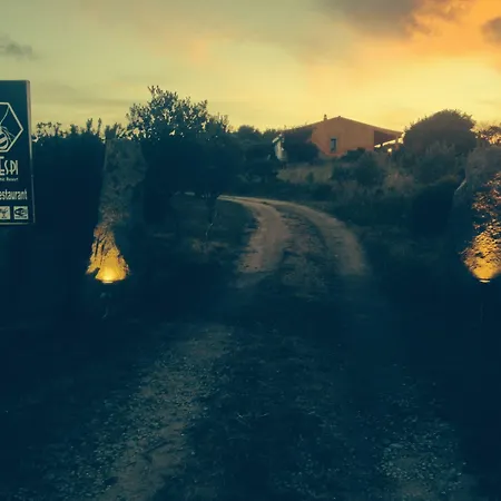 בית כפרי Li Espi Country פורטו פולו