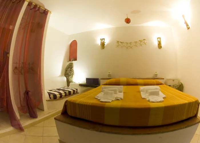 Li Espi Country * Porto Pollo