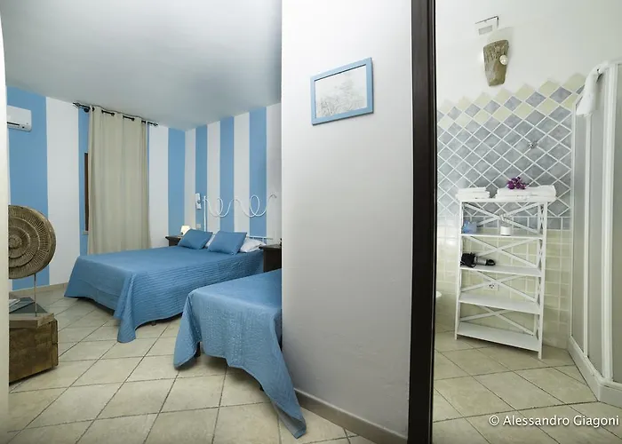 Li Espi Country * Porto Pollo